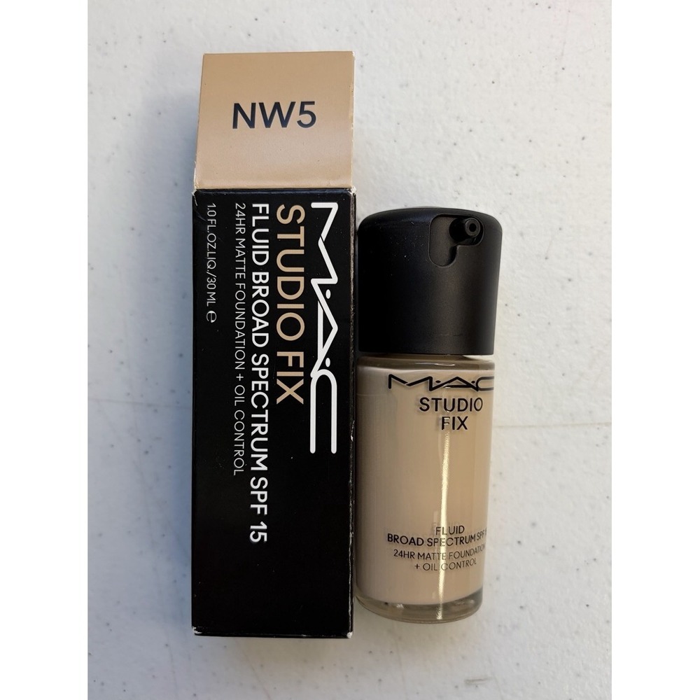 MAC Studio Fix SPF 15 Foundation + Oil Control NW5 1oz Full Coverage Matte New